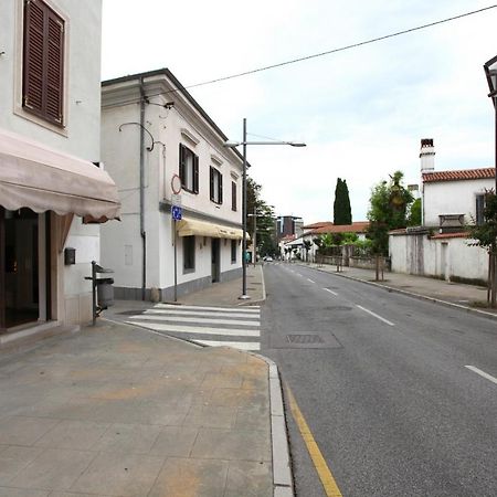 Koper Central King Studio Samo Eksteriør billede