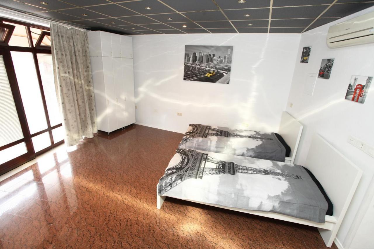 Koper Central King Studio Samo Eksteriør billede