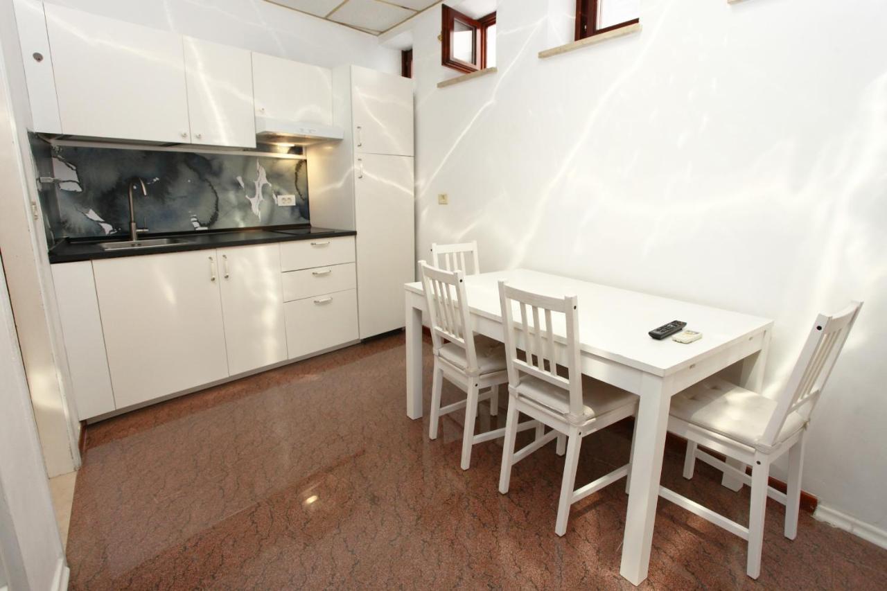 Koper Central King Studio Samo Eksteriør billede